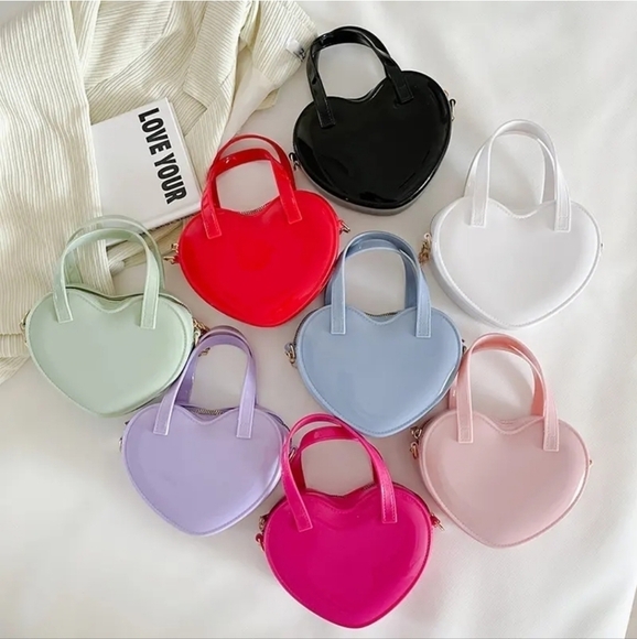 NEW WHITE JELLY HEART CROSSOVER BAG - Picture 2 of 7